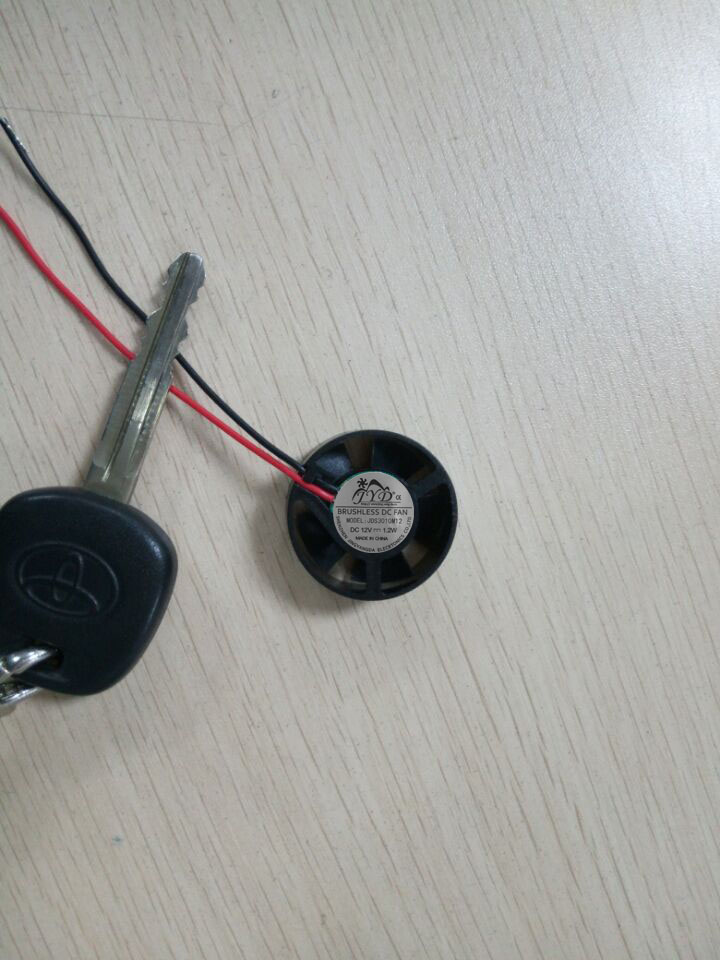 圓形散熱風扇3010 圓形散熱風扇3010